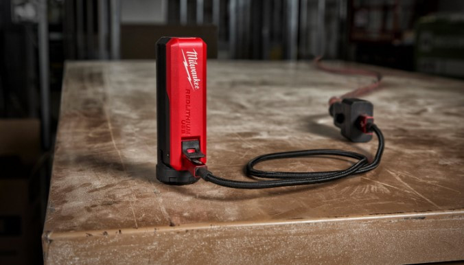 Акумулятор Li-Ion Повербанк 2,1А PPS-301 с зарядним пристроєм USB L4 MILWAUKEE 4932493335 Одеса - фото 3