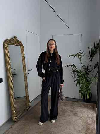 Женский повседневный велюровый костюм двойка: кофта и штаны плотный турецкий велюр Черный, 48/52 Одесса