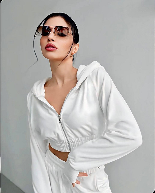 Женский повседневный велюровый костюм двойка с широкими брюками и укороченной кофтой плюшевый велюр Молочный, 46/48 Одесса - изображение 3