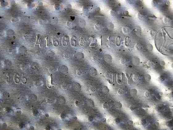 Mercedes-Benz  A1666821100 Захисний тепловий екран лівого каталізатора передня частина ML W166 GL X166 Одеса