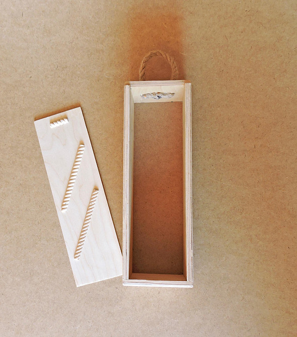 Подарочная коробка 