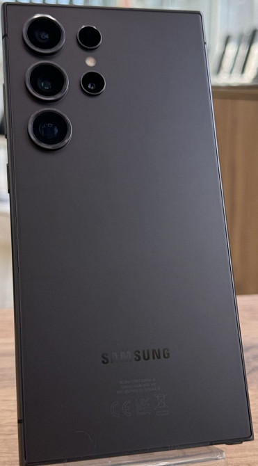 Смартфон Samsung s24 Ultra 12/256Gb. Black Titanium. Киев - изображение 4