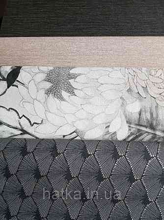 Шпалери вінілові Decoprint Breeze 0.53х10 м геометрія смужки віяло сріблясті на темно сірому Київ