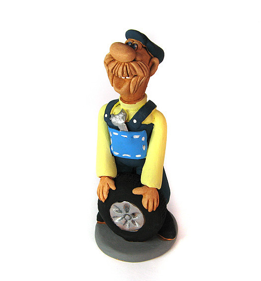 Фигурка декоративная Автослесарь Киев - изображение 1