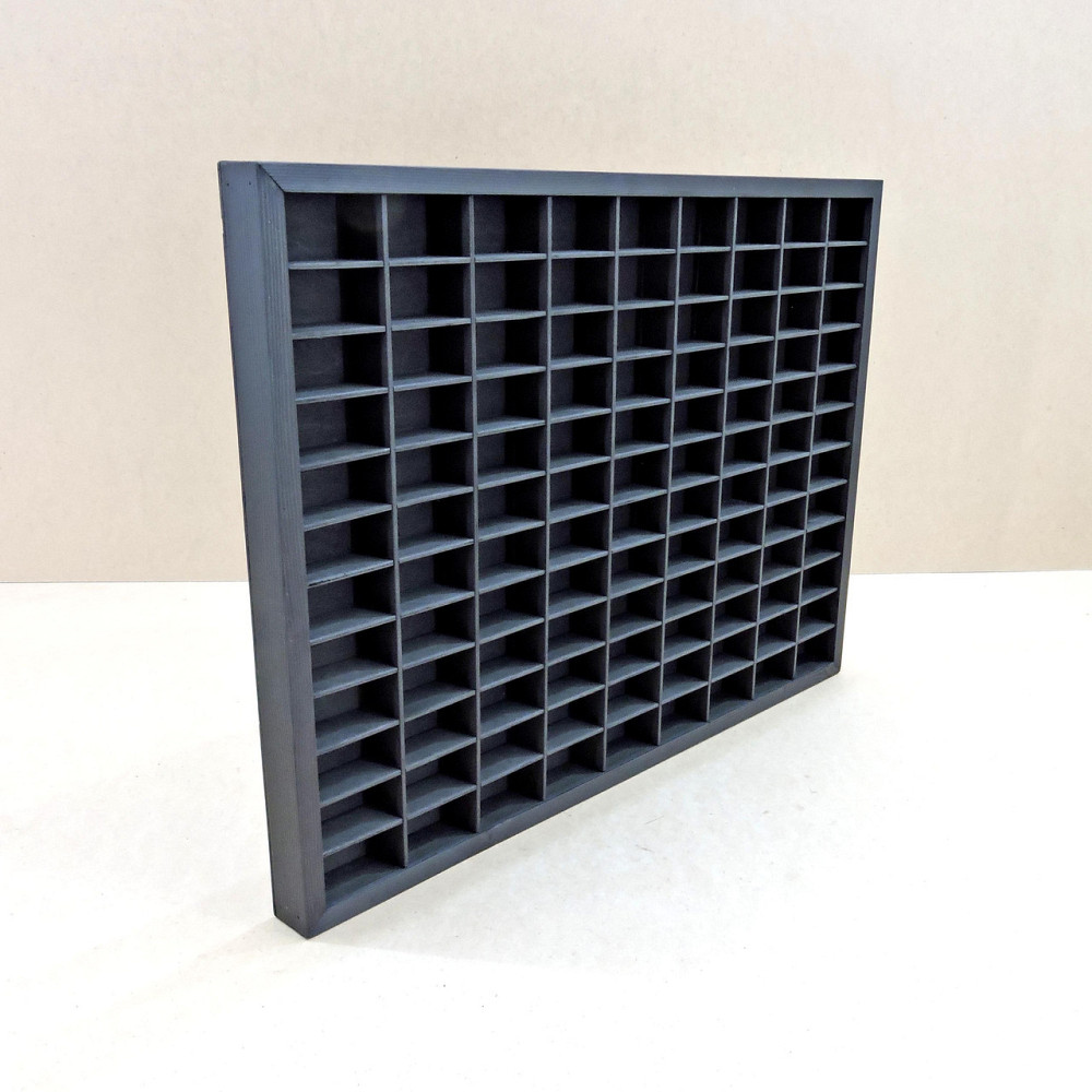 Стеллаж для игрушечных машинок 