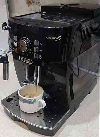 Кофемашина Delonghi Magnifica S Киев