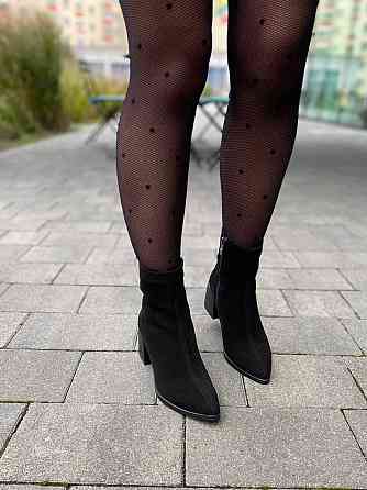 No brend Стильні замшеві черевики жіночі демісезонні весна-осінь чорні на стійкому каблуці р. 3 Коломия