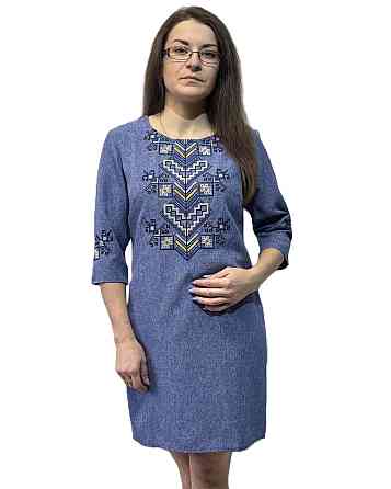 Женское вышитое платье с сине-желтым орнаментом Цветок Киев