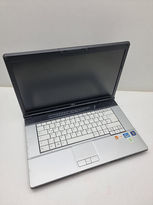 Ноутбук Fujitsu E751 i3-2310M\2+2\0\ АКБ+ (товар вживаний) Луцк - изображение 1