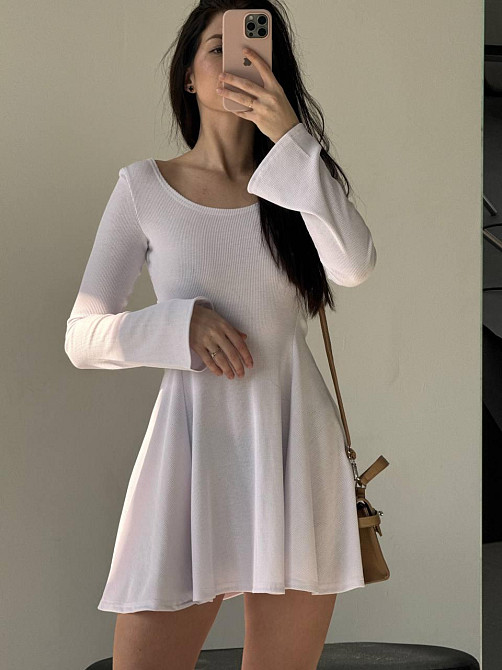 Жіноча стильна романтична сукня вільного крою з трикотажу в рубчик Білий, 46/48 Одеса - фото 1