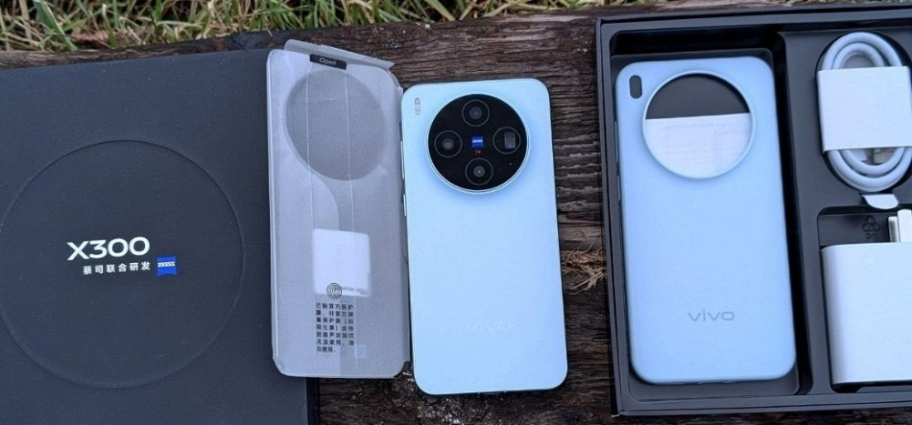 Vivo x300 (16/256 CN повний комплект компактний флагман-камерафон) Харків - фото 6