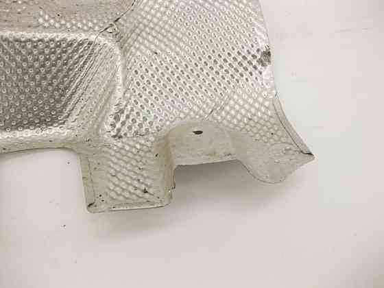 Mercedes-Benz  A2046826971 Теплозахисний екран над центральним глушником спереду C-Class W204 E-Class C207 Одесса