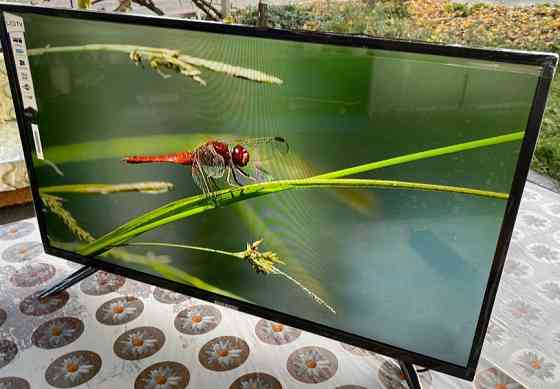 Телевізор: Samsung 42",4K,T2, Smart TV Київ