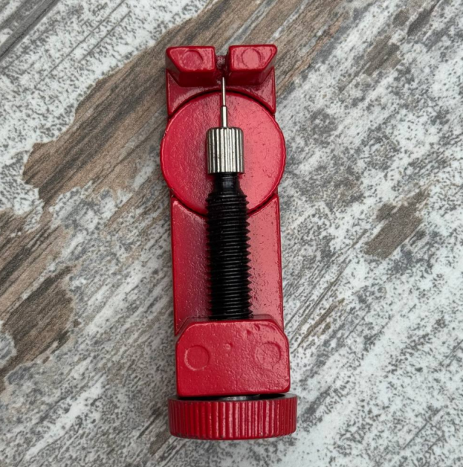 Затискач для регулювання довжини браслета годинника 40 мм, металевий інструмент для ремонту годинників Київ - фото 1