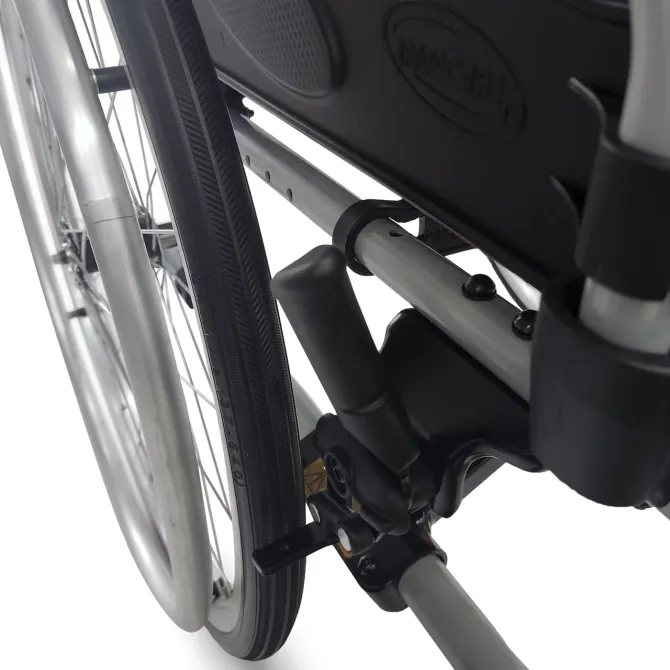 Многофункциональное кресло-коляска реклайнер Invacare Action 2 Recliner 50.5 см Днепр - изображение 4