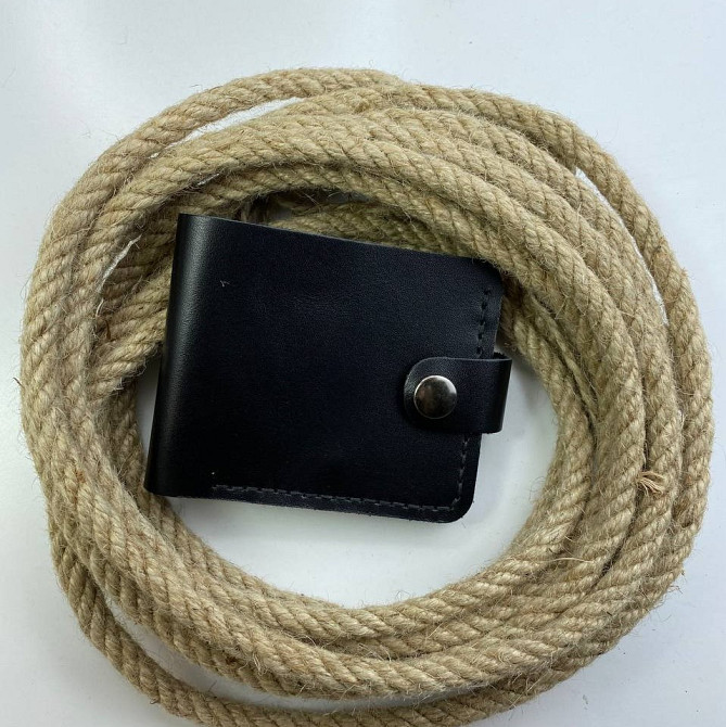 Гаманець шкіряний жіночий Біфолд Глянець Чорний маленький, стильний, модний, з відділеннями для карт та купюрMasterSem Київ - фото 1