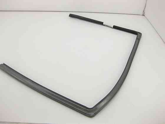 Mercedes-Benz  A2207350425 Ущільнювач опускного скла задніх правих дверей S-Class W220 Long Одеса