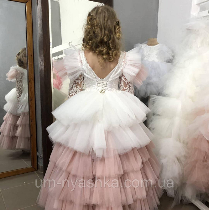 Длинное нарядное пудровое платье с ажурными рукавами на 5-7 лет Кривой Рог - изображение 3