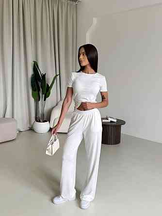 Жіночий стильний еластичний костюм, двойка якісна віскоза Молочний, 42/44 Одеса