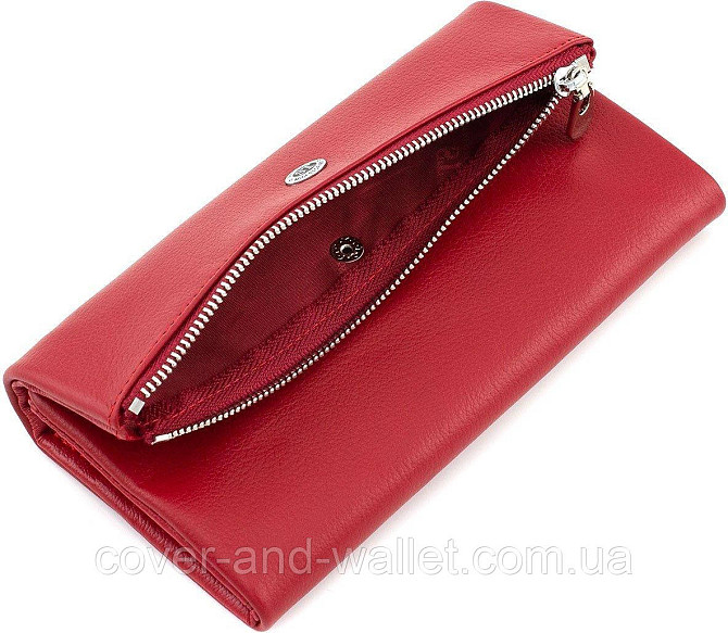 М'який шкіряний жіночий гаманець червоного кольору ST Leather 269 Київ - фото 4