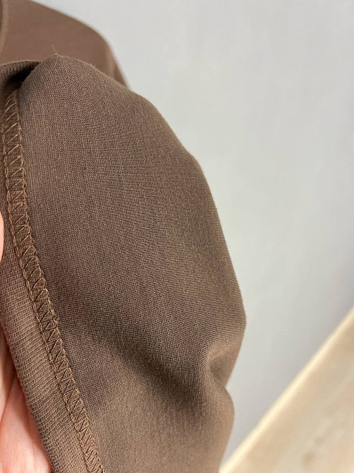 Футболка жіноча Yihanbeibei 1669 оверсайз тепла малюнок дівчина пайєтки щільний трикотаж one size коричнева, коричневий, one size Київ - фото 7