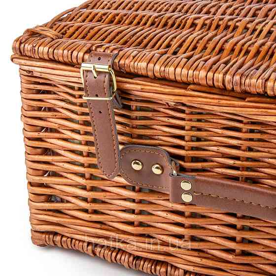 Корзина для пикника 