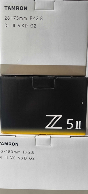 Бездзеркальна камера Nikon Z5 II з об'єктивами Tamron 28-75mm f/2.8 та 70-180mm f/2.8 для весільної фотографії Харків - фото 1