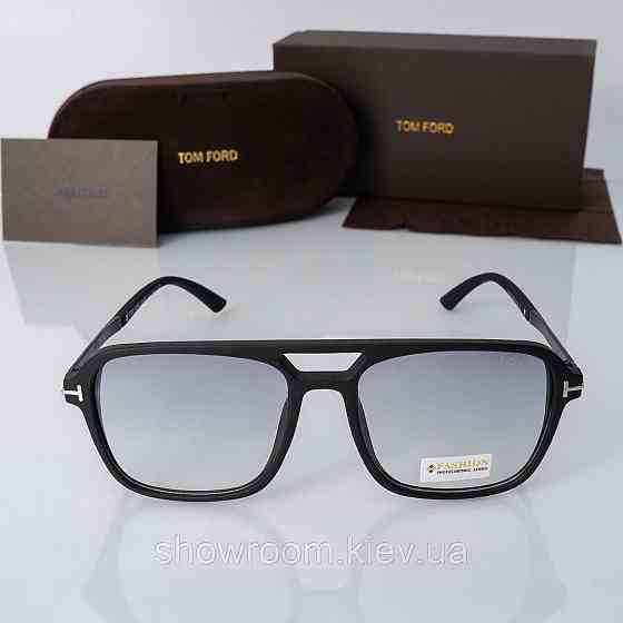 Чоловічі сонцезахисні фотохромні окуляри хамелеони Tom Ford (1821) black Київ