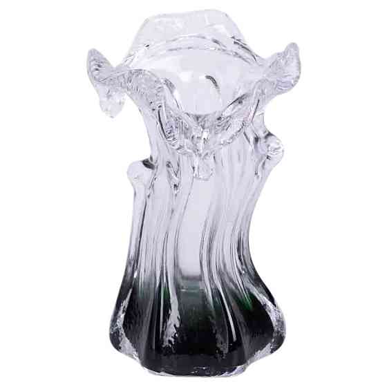 Декоративная стеклянная ваза для цветов 15.5 см фигурная ваза 100 мл Зеленая HP-9-3 Киев