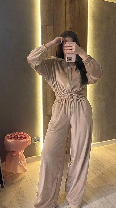 Жіночий стильний повсякденний комбінезон велюр плюш Бежевий, 44/46 Одеса - фото 5