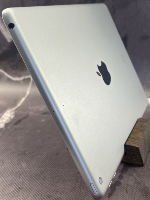 Планшет iPad 10.2, 128Gb. (2019) Wi-Fi Харьков - изображение 2
