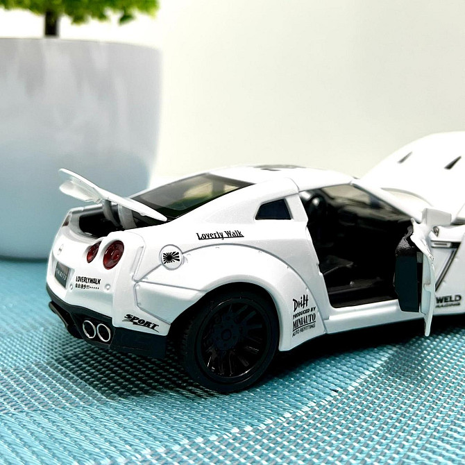Машинка TK Union Nissan GTR Auto Expert металева, світло, звук, інерційна Біла (38071) Чернігів - фото 10