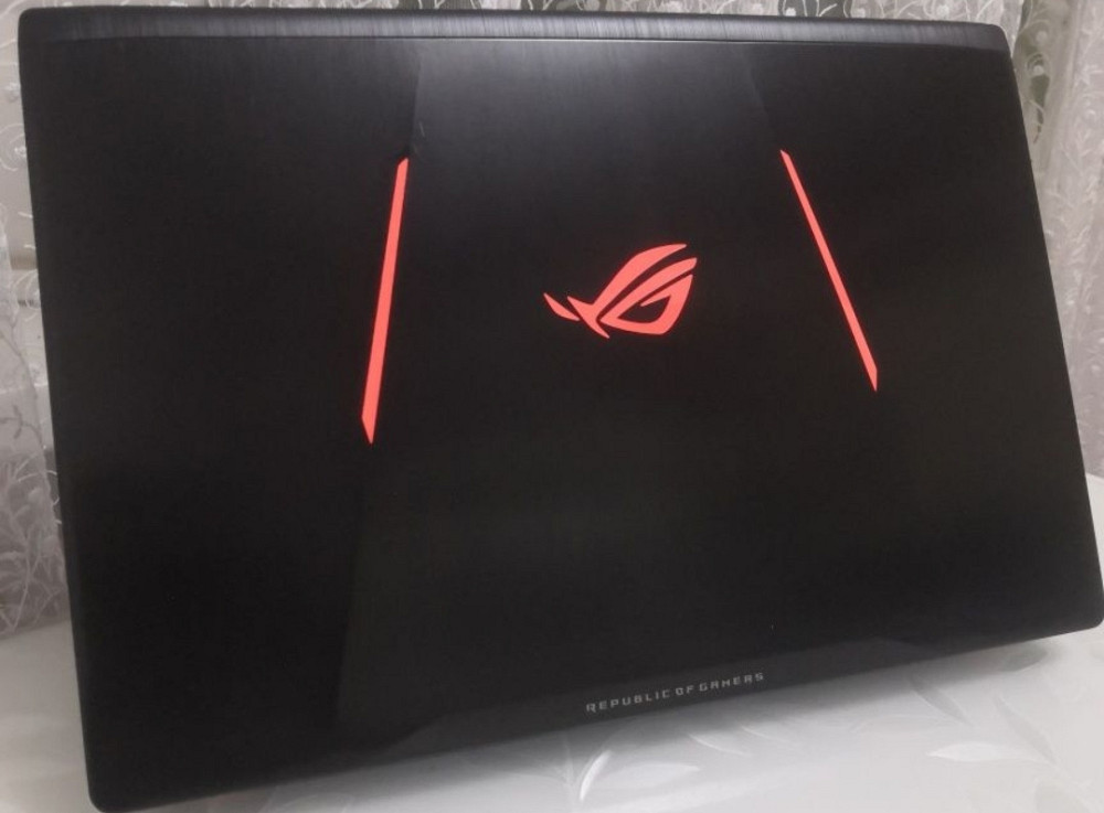 Ноутбук: ASUS ROG Strix /i7-7700HQ/GTX1050 Ti 4Gb./RAM 16Gb./SSD +HDD Харків - фото 3