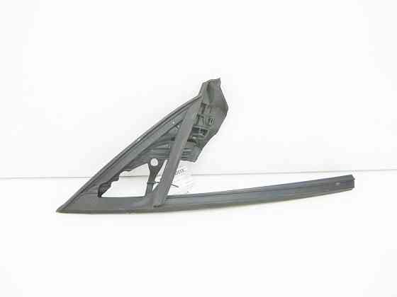 Mercedes-Benz  A1177250229 Напрямна опускного скла передніх правих дверей спереду CLA Shooting Brake X117 CLA C117 Одесса