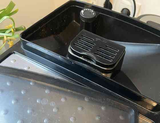 Кавомашина Delonghi Magnifica S ECAM 21.110. Київ