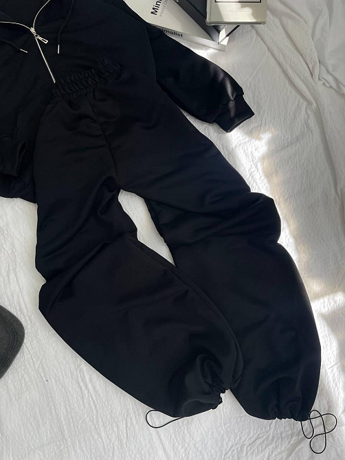 Женский прогулочный оверсайз костюм: кофта на молнии и штаны турецкая трехнить петля Черный Одесса - изображение 2