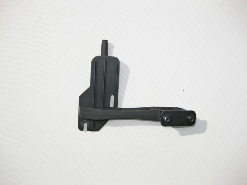 Mercedes-Benz  A2038206614 Пластиковий тримач приводу блокування лючка бака C-Class W203 CLK C209 Одесса - изображение 2