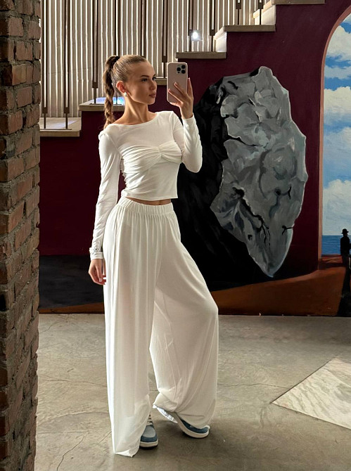 Жіночий стильний костюм двійка: лонгслів з імітацією бра і штани віскоза Одеса - фото 1