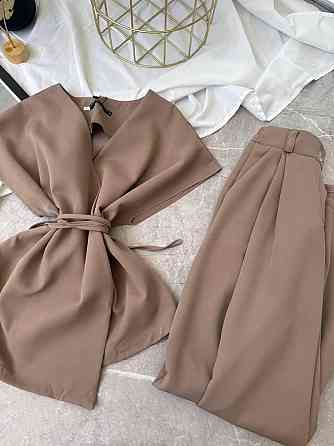 Жіночий базовий брючний костюм-двійка з креп костюмки Моко, 46/48 Одеса