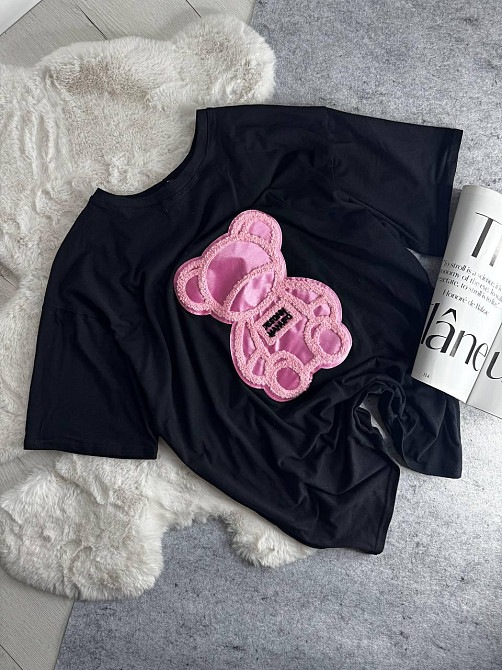 Женская удлиненная оверсайз футболка с мишкой кулир Одесса - изображение 1