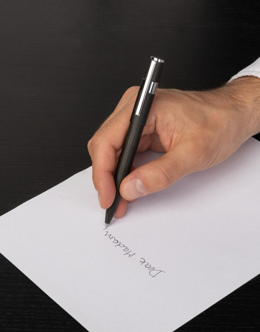 Кулькова ручка Hugo Boss Gear Pinstripe Black/Chrome Ровно - изображение 2