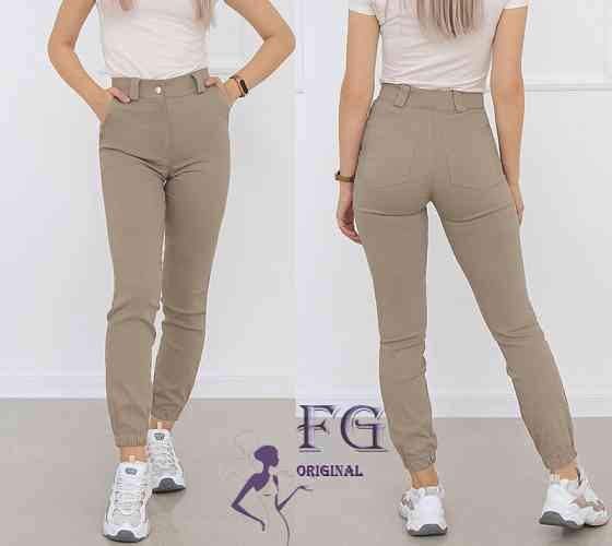 Женские брюки джоггеры 