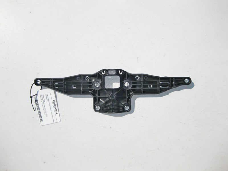 Mercedes-Benz  A2226890014 Пластиковий кронштейн екранів приладки та команда S-Class W222 Одеса - фото 2