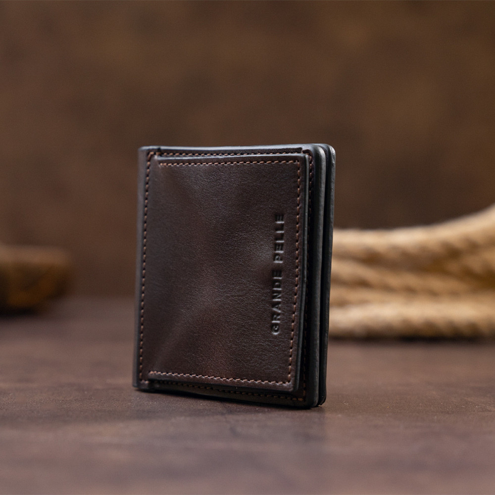 Вертикальне глянсове портмоне з накладною монетницьою GRANDE PELLE 11330 Шоколадне Київ - фото 9