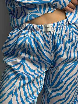 Женский шелковый костюм со штанами Голубой XS-S Харьков