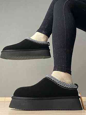 Уггі жіночі Itts 1702-1 капці на платформі замшеві з вишивкою чорні, 36, 23 см Київ