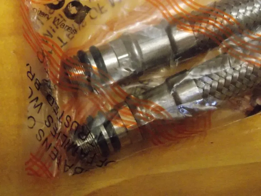 Набір шлангів підведення води до змішувача. Харків - фото 3