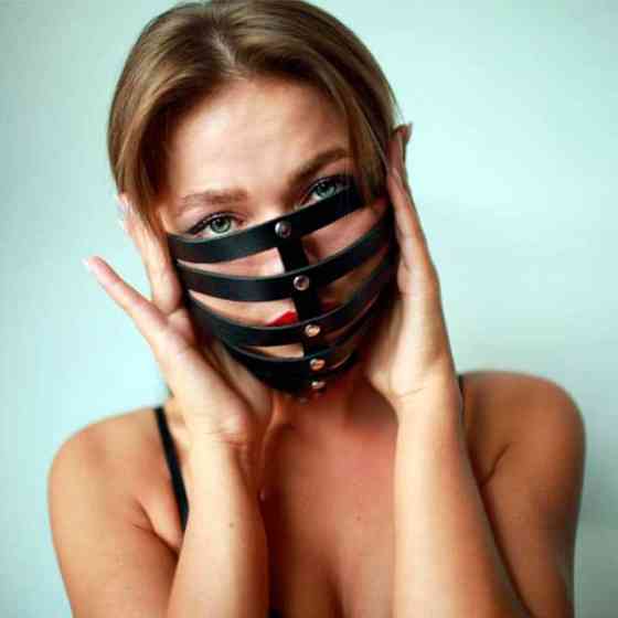 Маска из кожаных ремешков - Черный – Садо-мазо Винница