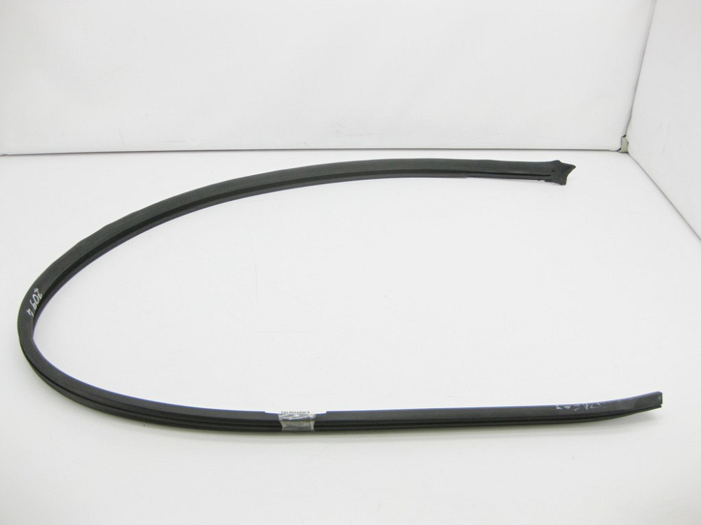 Mercedes-Benz  A2097200154 Ущільнювач над лівим опускним склом CLK C209 Одеса - фото 2