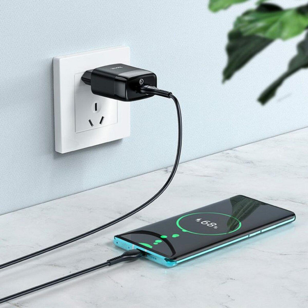 Сетевое зарядное устройство HOCO C72Q Glorious single port QC3.0 charger, цвет черный 6931474732507 Одесса - изображение 4